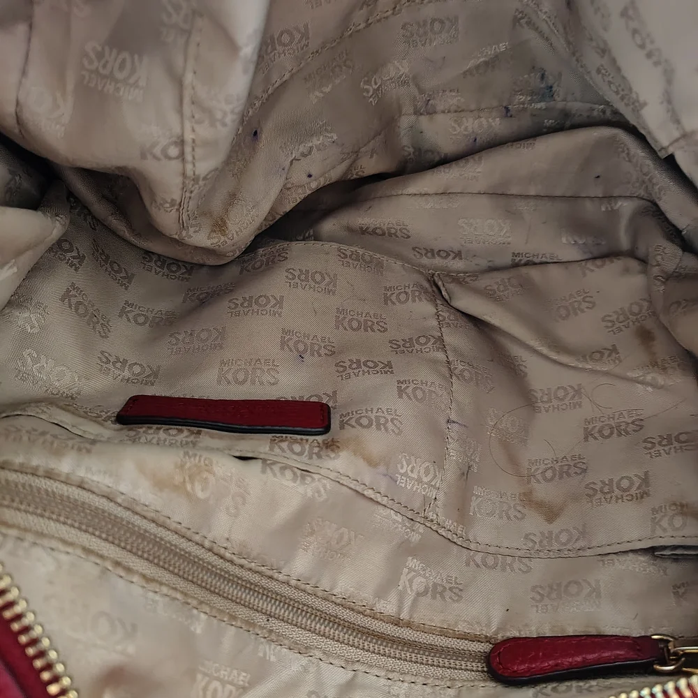 Michael Kors Red Pebbled Leather Hobo Shoulder Bag with Gold MK Logo - Picture 11 of 16